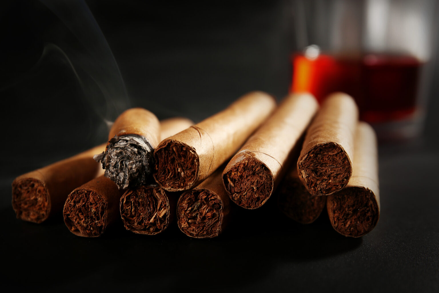 Top 10 : The best cigars available in Montreal – Rib N Reef – Montreal ...